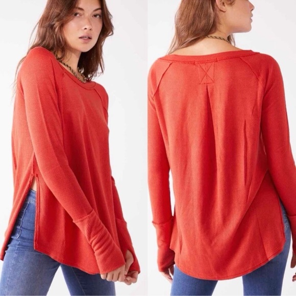 We The Free Tops - FREE PEOPLE WE THE FREE Snowy Thermal Top Heatwave Small Orange long sweater